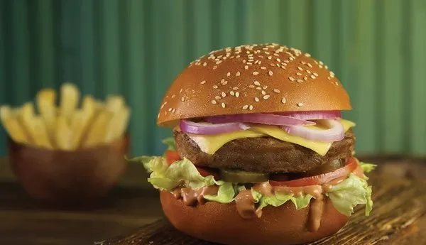 Burger with French Fries - 7 Mart