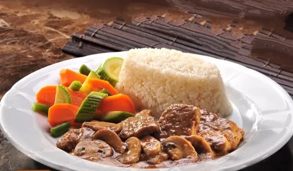 Piccata with Mushroom Sauce - Abou Shakra