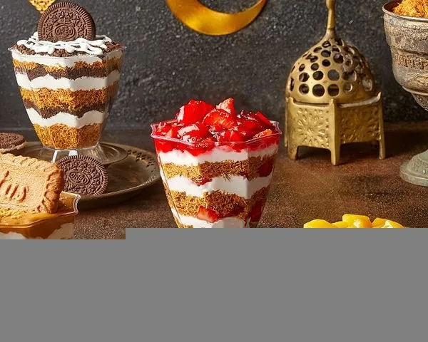 Konafa with Strawberry Lantern - Amir El Domiaty