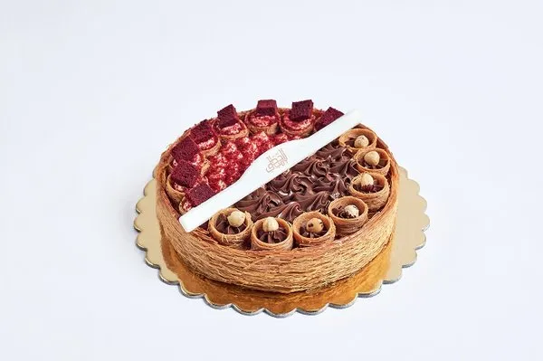 Nutella and Red Velvet Konafa Basket - Amir El Domiaty
