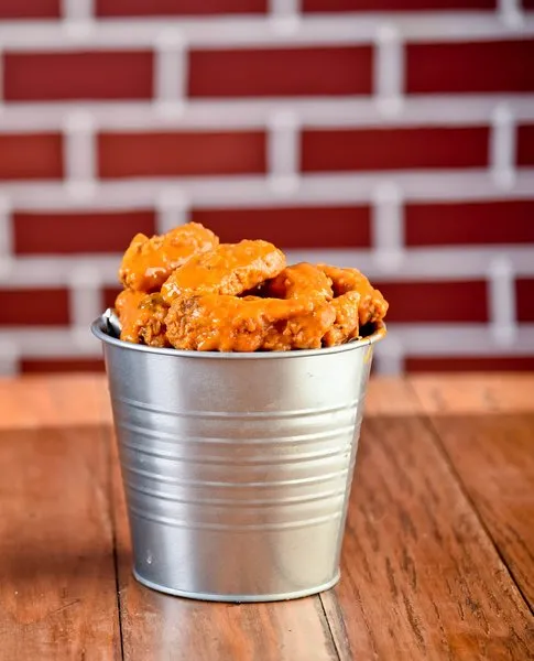 Buffalo Wings - Andre's Pizza