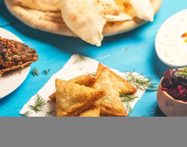 Seafood Sambousek - Awlad Ta2ta2