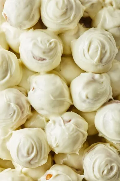 White Chocolate - Batates & Zalabya