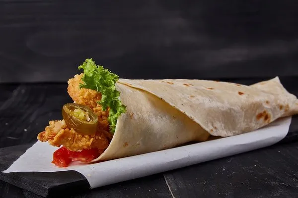 Spicy Crunchy Chicken Wrap - Bazooka