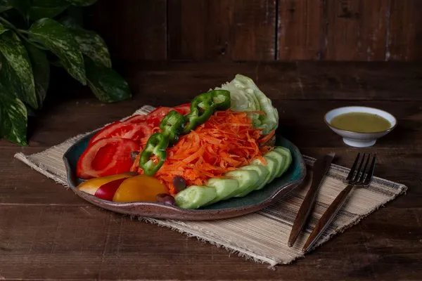 Mixed Salad - Bon Appetit