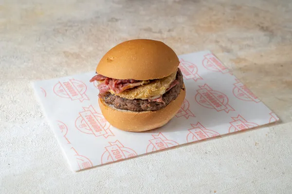 Camembert Burger - Burdogz