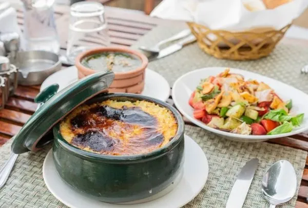 Baked Rice with Pigeon Tajen - Casino El Hamam