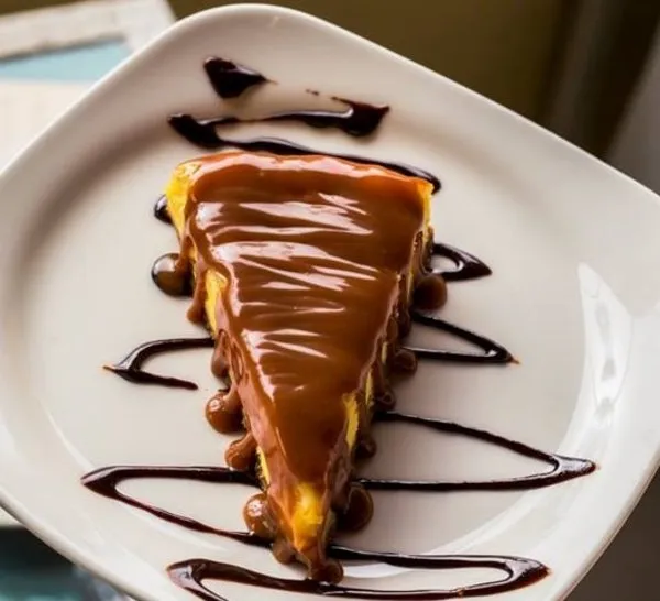 Molten Cake - Coffeeshop Company