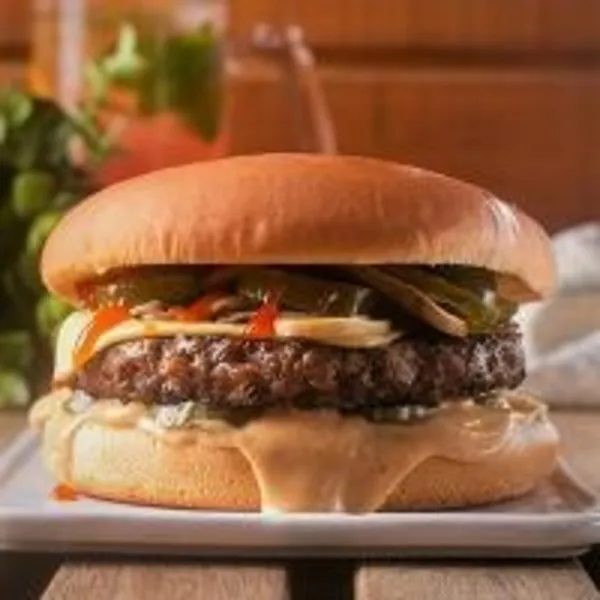 Chili Burger - Country Hills