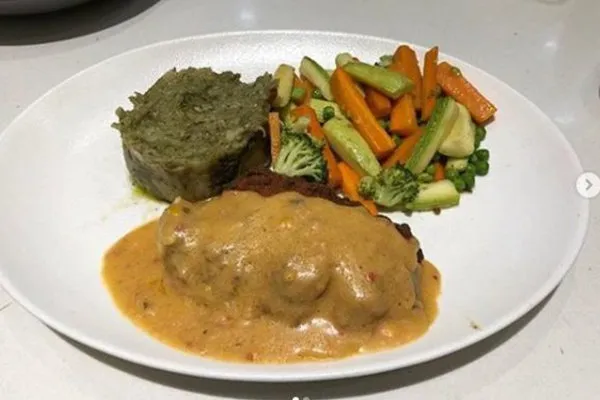 Chicken Cordon Rose - Crave