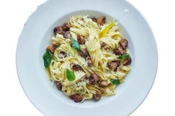 Wild Mushroom & Truffle Oil Pasta - Crave