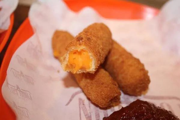 Mozzarella Sticks - Food Gun