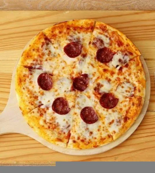 Pepperoni - Giant Cafe & Restaurant