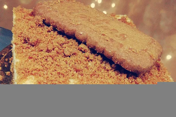 Lotus Cheesecake - I-Sushi