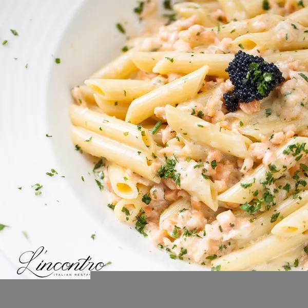 Penne with Smoked Salmon sauce - L'Incontro