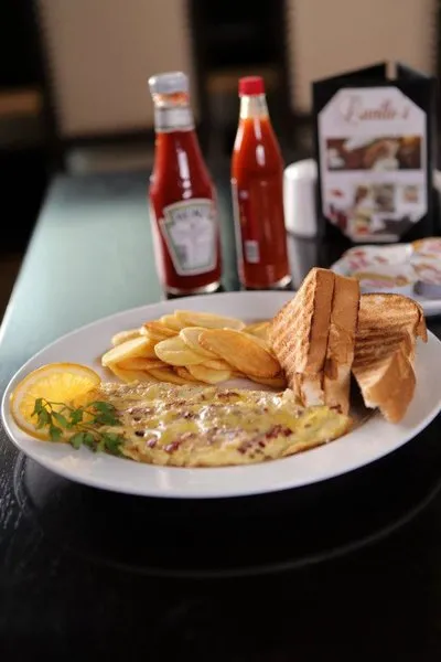 Mexican Omelette - Lucille's