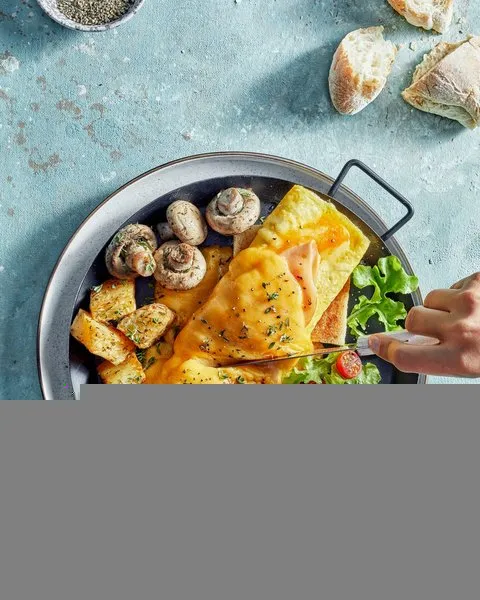 Turkey and Cheese Omelette - Qahwa