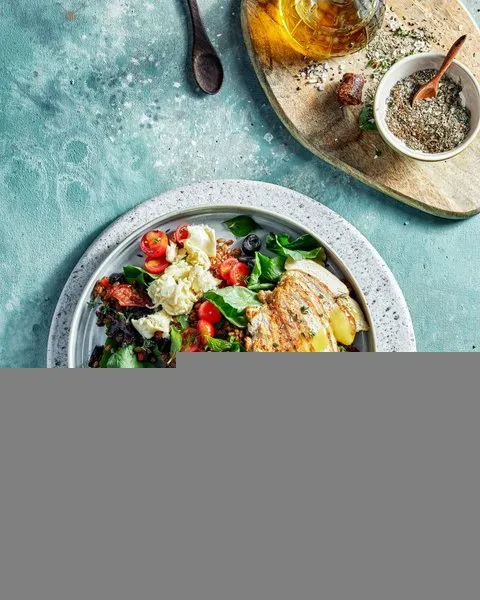 Twisted Chicken Freekeh Salad - Qahwa