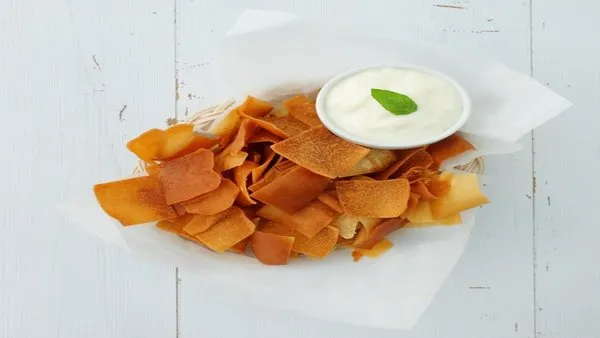 Pan-Fried Bread with El Reem Spices & Garlic Dip - Shawerma El Reem