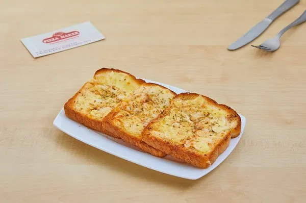 Garlic Bread and Cheese - The Pizza Maker