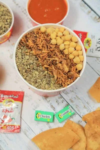 Small Box - Tom and Basal