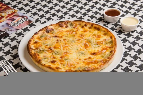 American - 4 Cheese - Vinny's Pizzeria