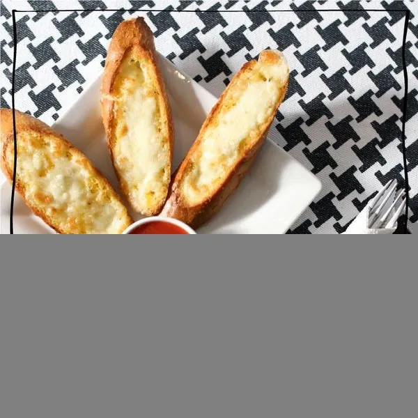 Garlic Bread - Vinny's Pizzeria