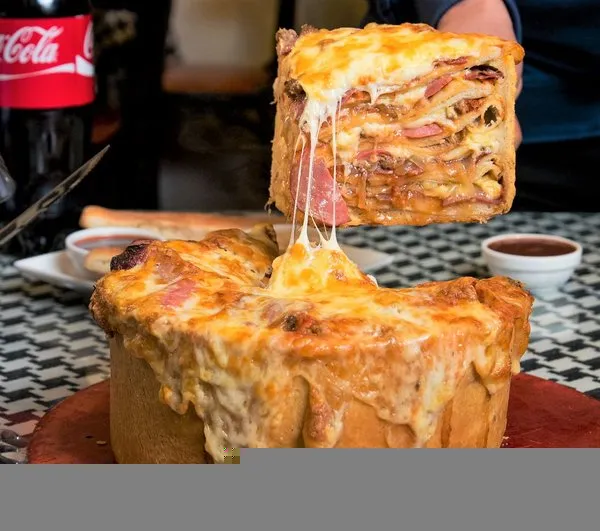 Pepperoni - Vinny's Pizzeria