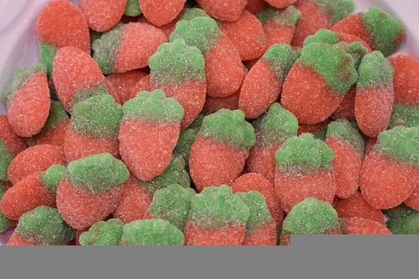 Sour Wild Strawberry - Volks Candy