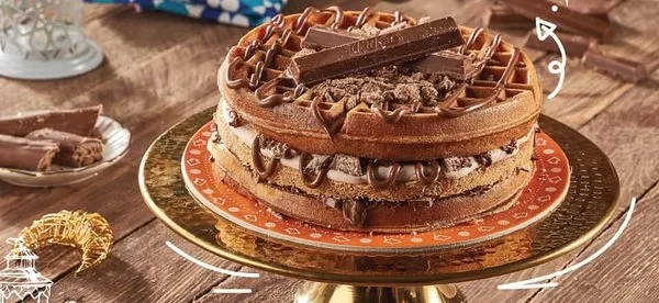 Kitkat Ripple Kunaffle Cake - Wafflicious