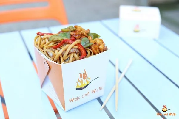 Chicken Kung Puo - Wok and Walk