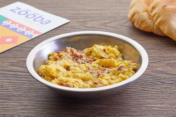 Basterma Eggs - Zooba